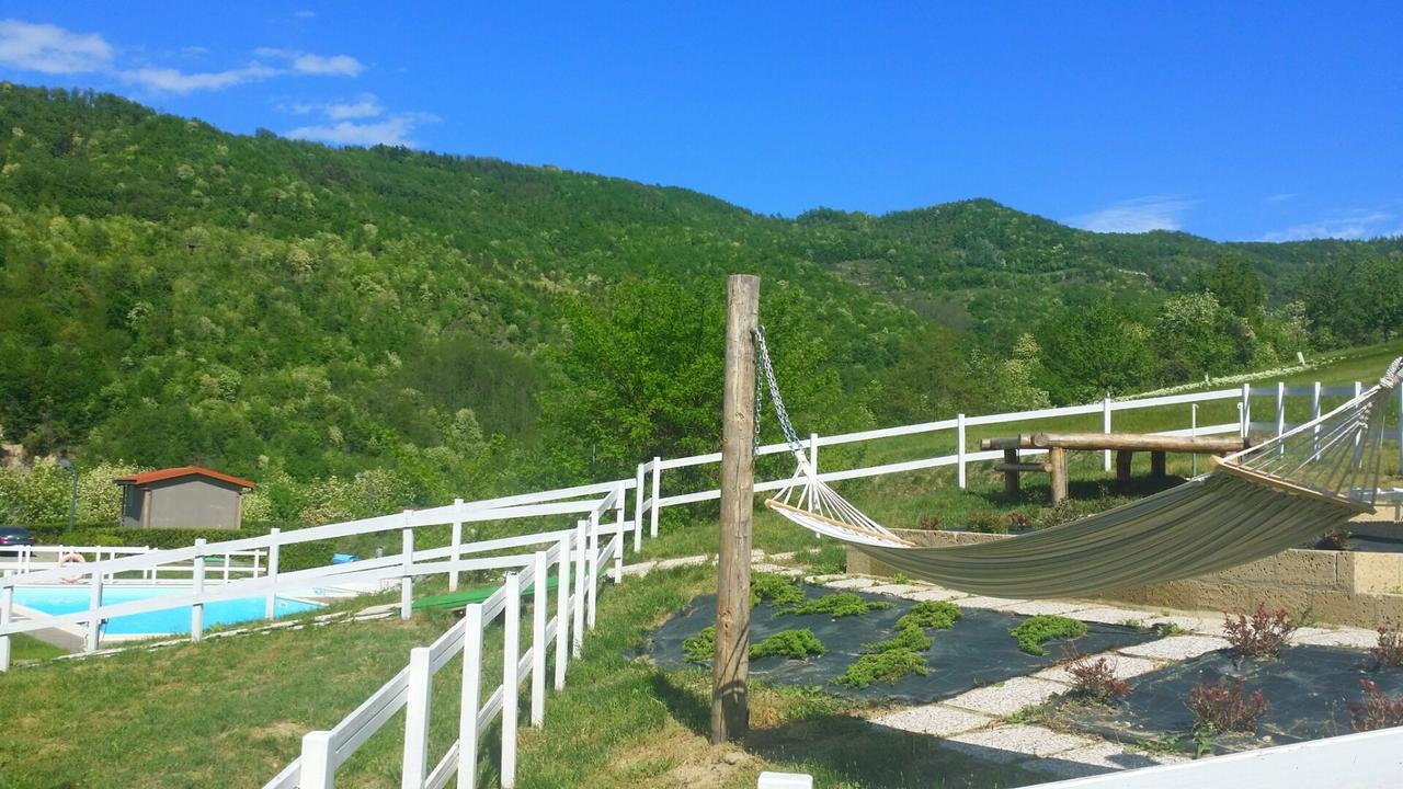 Tenuta Valdorso - Agri Resort Montechiaro D'acqui Buitenkant foto