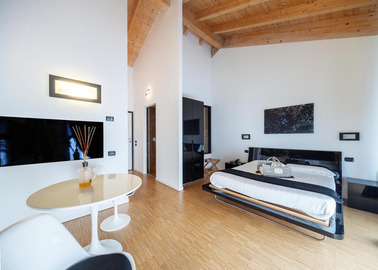 Tenuta Valdorso - Agri Resort Montechiaro D'acqui Buitenkant foto